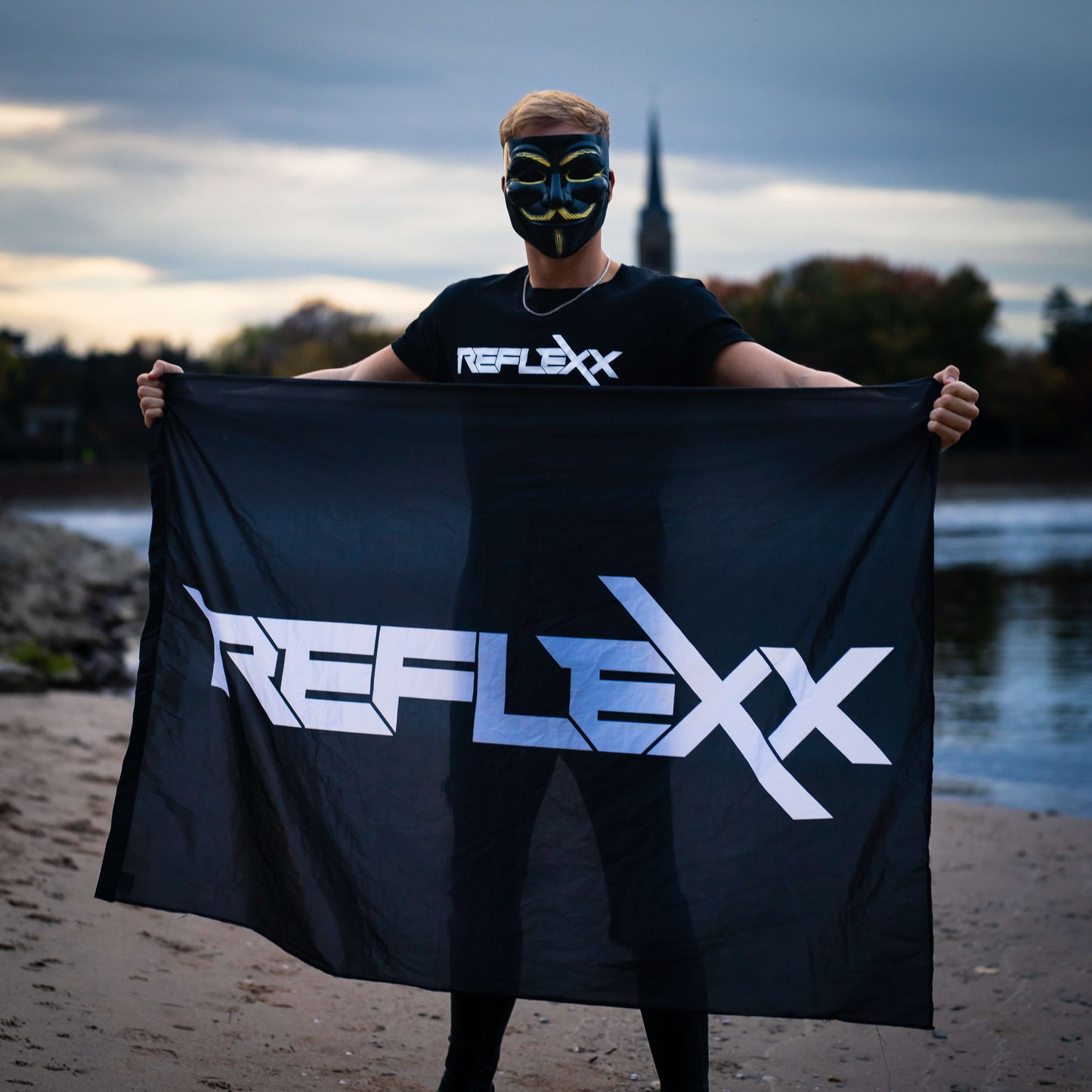RefleXx - Flag | black
